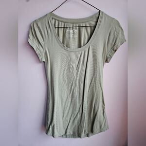 Veto Women's Olive Green Top